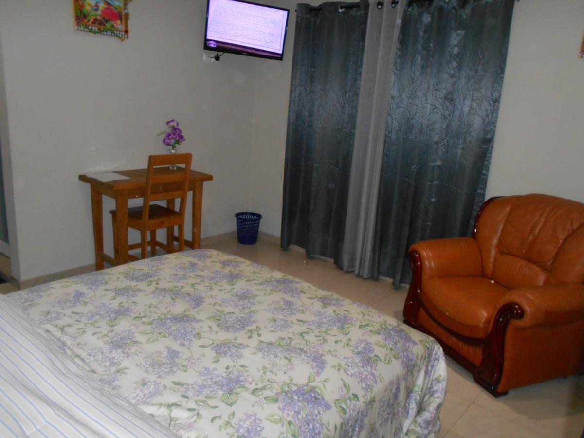 Agla Hotel Ломе Экстерьер фото